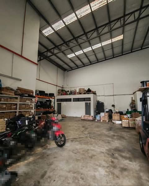 Factory for Rent in Eco Business Park 1 (Johor Bahru) - Tay Ai Ting - Interior - PropertyGuru.com.my
