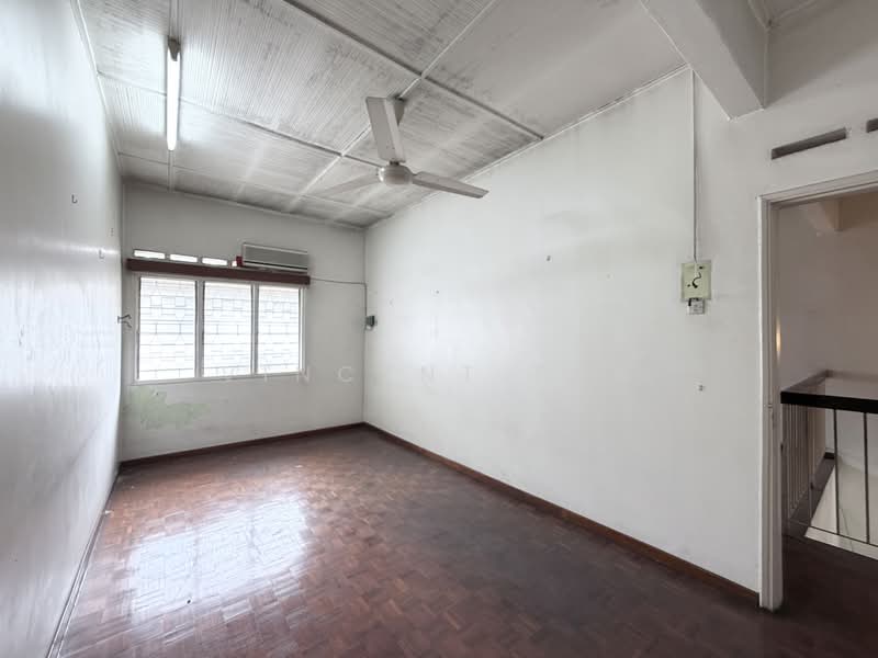 Taman Midah untuk Untuk Dijual - RM 888,000, Mac 2026 - Bedroom - PropertyGuru.com.my