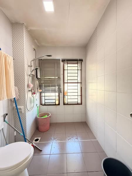 Cluster House for Sale in Taman Sierra Perdana (Masai) - Yik Tat - Bathroom - PropertyGuru.com.my
