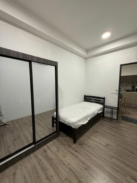 Henna Residence @ The Quartz WM untuk Untuk Disewa - RM 2,000 /bulan, Mac 2026 - Bedroom - PropertyGuru.com.my