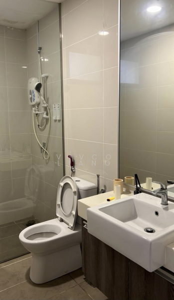 Southkey Mosaic untuk Untuk Disewa - RM 3,500 /bulan, Mac 2026 - Bathroom - PropertyGuru.com.my