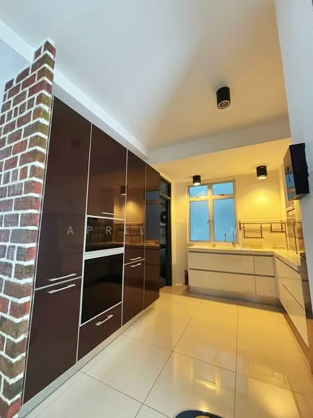 Service Residence for Sale at D'Ambience Residences (Pangsapuri Ikatan Flora) - April Chin - Kitchen - PropertyGuru.com.my
