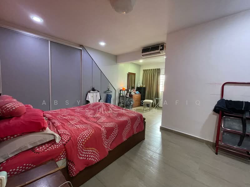 2-storey Terraced House for Sale in Gasing Indah (Petaling Jaya) - Absyarie Syafiq Shahrin - Bedroom - PropertyGuru.com.my