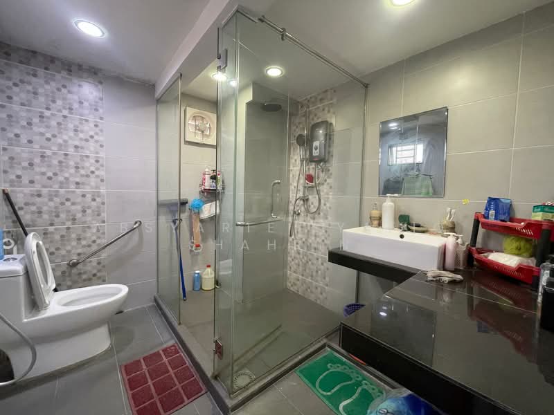2-storey Terraced House for Sale in Gasing Indah (Petaling Jaya) - Absyarie Syafiq Shahrin - Bathroom - PropertyGuru.com.my