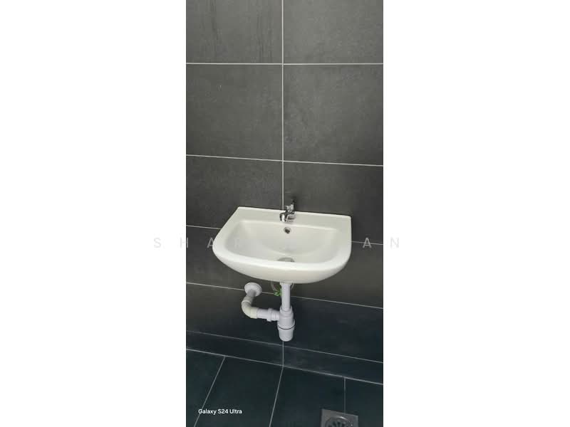 Service Residence for Rent at Midas @ Seri Alam - Sharon Tan - Bathroom - PropertyGuru.com.my