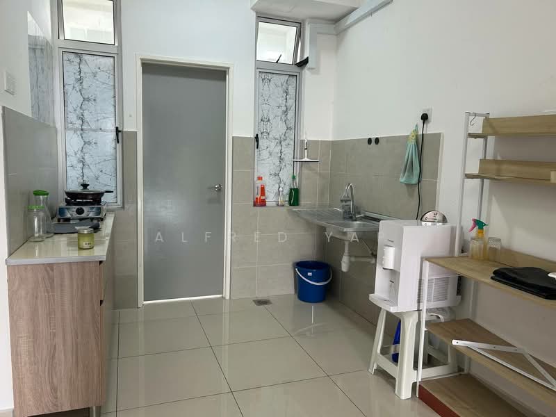 Apartment for Rent at D'Lagoon Luxury Apartment - Alfred Yap - Kitchen - PropertyGuru.com.my