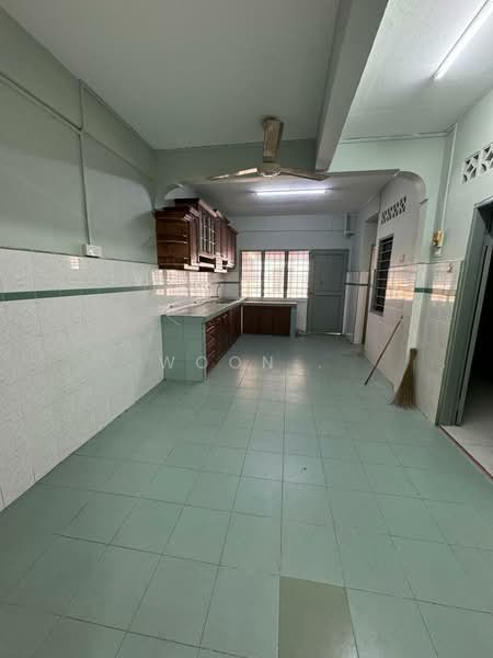 2-storey Terraced House for Rent in Taman Asean (Balai Panjang) - Woon . - Kitchen - PropertyGuru.com.my