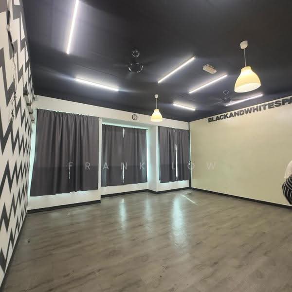 Shop / Office for Rent in Prima Sri Gombak (Batu Caves) - Frank Low - Interior - PropertyGuru.com.my