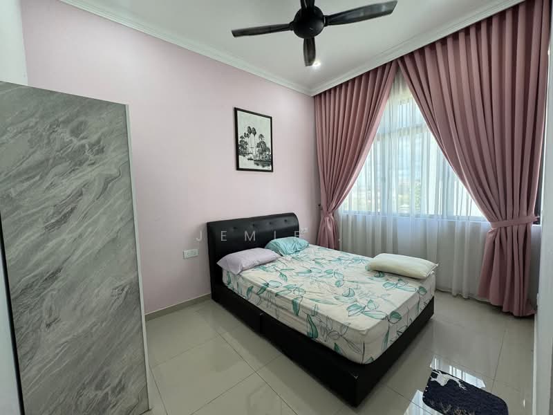 Rumah Teres 2 Tingkat untuk Disewa di Taman Ekoflora (Johor Bahru) - Jemie . - Bedroom - PropertyGuru.com.my