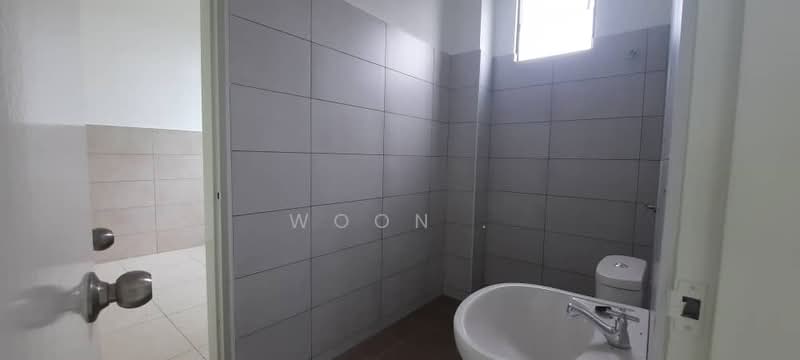 Taman Vista Belimbing untuk Untuk Disewa - RM 1,200 /bulan, Mac 2026 - Bathroom - PropertyGuru.com.my