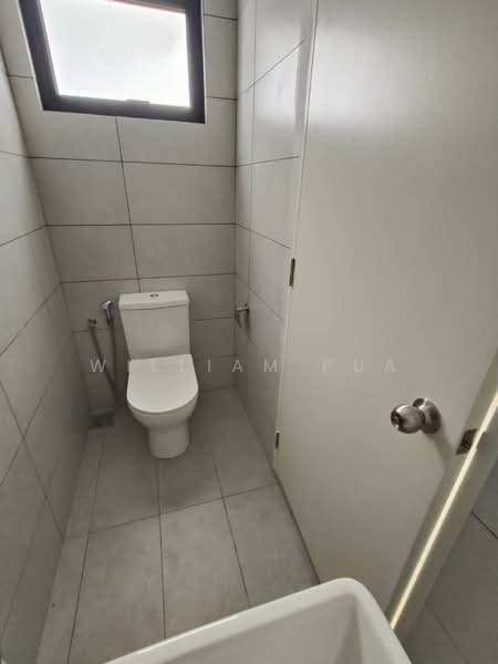 2-storey Terraced House for Rent in Bandar Gamuda Cove (Dengkil) - William Pua - Bathroom - PropertyGuru.com.my