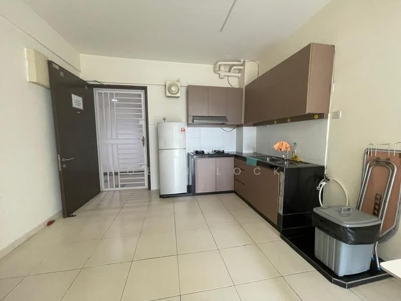 Service Residence for Rent at The Garden Residences - Joeyn Lock - Kitchen - PropertyGuru.com.my