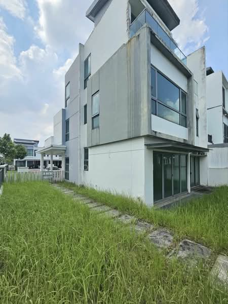 Semi-Detached House for Sale in Lenang Heights (Johor Bahru) - Kok Hui - Exterior - PropertyGuru.com.my
