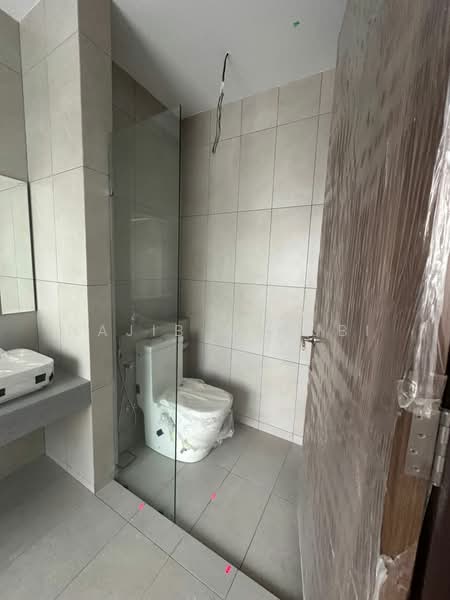 Semi-Detached House for Sale in Elmina (Shah Alam) - Najib Ayoubi - Bathroom - PropertyGuru.com.my