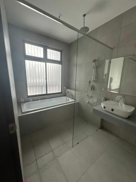 Semi-Detached House for Sale in Elmina (Shah Alam) - Najib Ayoubi - Bathroom - PropertyGuru.com.my
