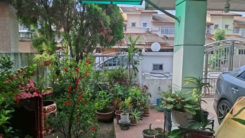 Rumah Teres 2 Tingkat untuk Dijual di Puchong (Selangor) - Katty Soon - Exterior - PropertyGuru.com.my