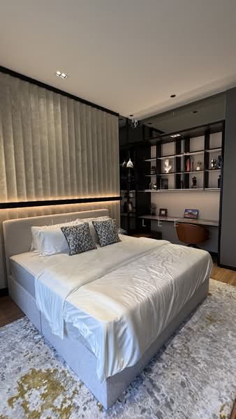 Servis Apartment untuk Dijual di Sunway Cochrane - Julie Lee - Bedroom - PropertyGuru.com.my