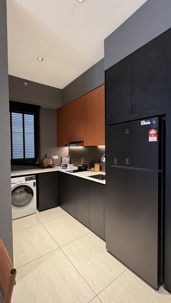 Servis Apartment untuk Dijual di Sunway Cochrane - Julie Lee - Kitchen - PropertyGuru.com.my