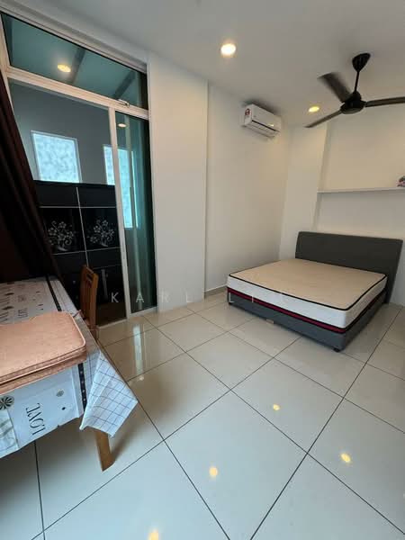 Taman Nusa Sentral untuk Untuk Disewa - RM 4,500 /bulan, Mac 2026 - Bedroom - PropertyGuru.com.my