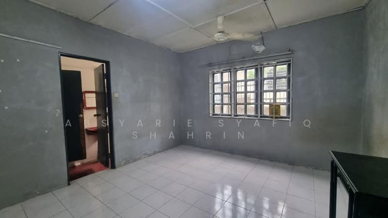 Kampung Tunku untuk Untuk Dijual - RM 1,500,000, Mac 2026 - Interior - PropertyGuru.com.my