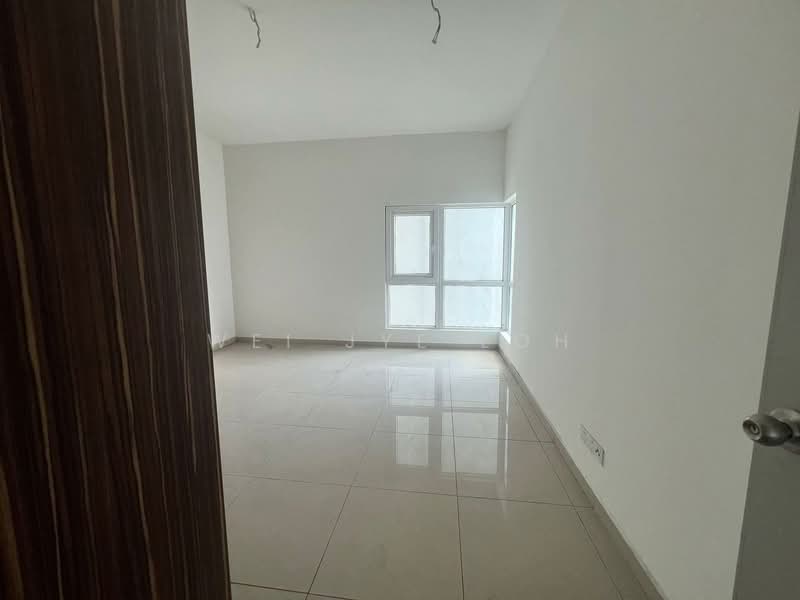 Service Residence for Sale at Seasons Amara Larkin - Wei Jye Loh - PropertyGuru.com.my