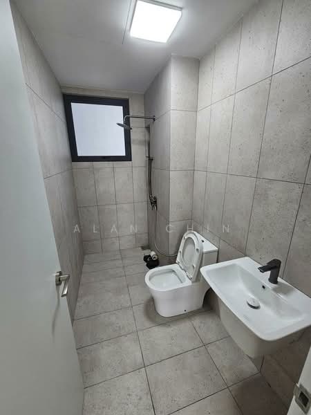 Condominium for Rent at EdgeWood Residences @ SkySanctuary - Alan Chin - Bathroom - PropertyGuru.com.my
