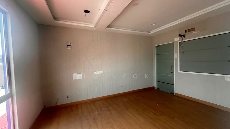 Shop for Rent in Seksyen 7 (Shah Alam) - Lim Jeon - Interior - PropertyGuru.com.my