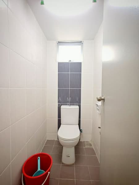 Shop / Office for Rent in Kajang (Selangor) - Kamil Radzuan - Bathroom - PropertyGuru.com.my