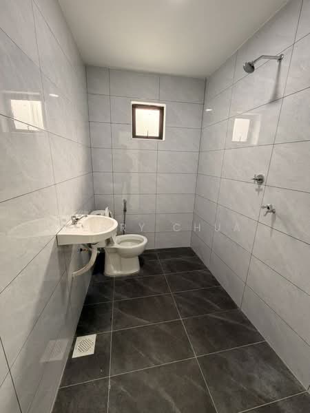 1-storey Terraced House for Sale in Skudai (Johor) - Merry Chua - Bathroom - PropertyGuru.com.my