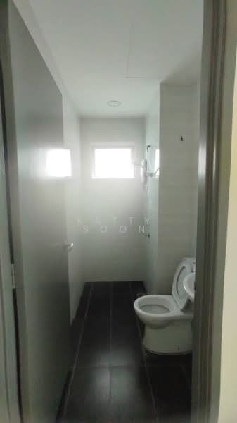 Condominium for Sale at Lavender Residences - Katty Soon - Bathroom - PropertyGuru.com.my