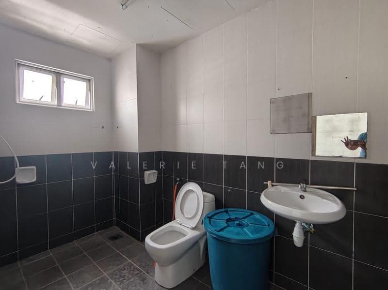 Kondominium untuk Dijual di Kelana Sentral - Valerie Tang - Bathroom - PropertyGuru.com.my