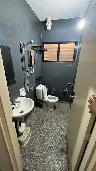 Apartment for Rent at Pangsapuri Carmila - Michael Lee - Bathroom - PropertyGuru.com.my