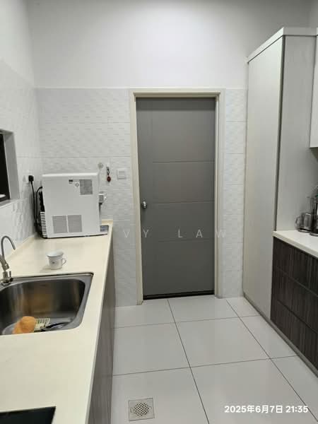 Link Bungalow for Sale in Bukit Indah (Iskandar Puteri (Nusajaya)) - Savy Law - Kitchen - PropertyGuru.com.my