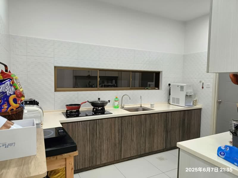 Link Bungalow for Sale in Bukit Indah (Iskandar Puteri (Nusajaya)) - Savy Law - Kitchen - PropertyGuru.com.my
