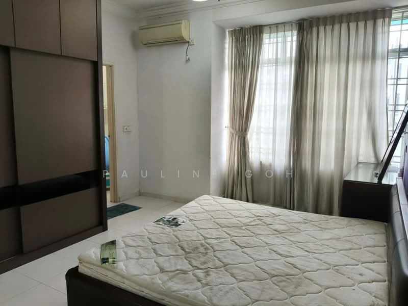 2.5-storey Terraced House for Sale in Taman Setia Indah (Tebrau) - Pauline Goh - Bedroom - PropertyGuru.com.my