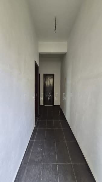 Semi-Detached House for Sale in Putra Heights (Subang Jaya) - Chester Cheng - Corridor - PropertyGuru.com.my