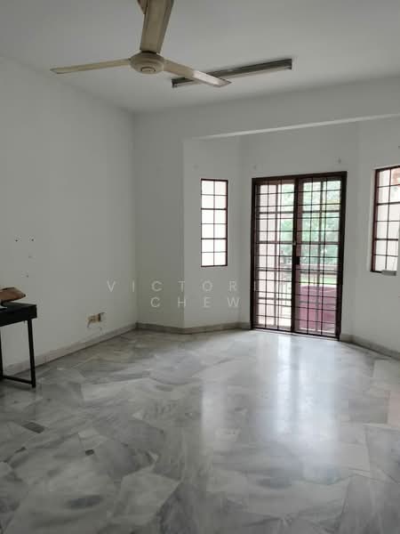 Kota Kemuning untuk Untuk Disewa - RM 1,800 /bulan, Mac 2026 - Living Room - PropertyGuru.com.my