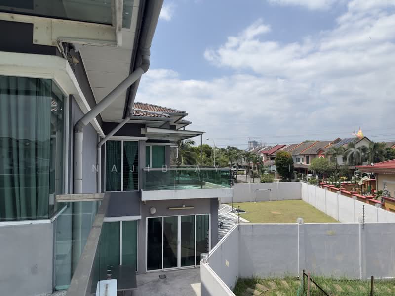 Bungalow for Sale in Subang Jaya (Selangor) - Najib Ayoubi - Exterior - PropertyGuru.com.my