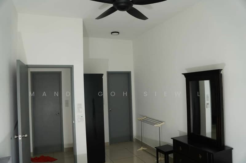 Service Residence for Rent at Meridin Bayvue Serviced Apartment - Mandy Goh Siew Li - Bedroom - PropertyGuru.com.my