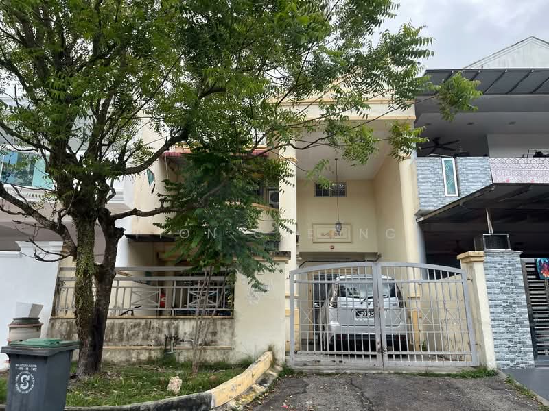 1-storey Terraced House for Sale in Taman Ungku Tun Aminah (Skudai) - Fion Cheong - Exterior - PropertyGuru.com.my