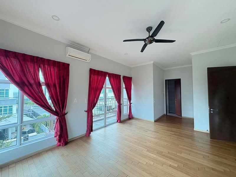 Lake Valley Avenue 4 untuk Untuk Disewa - RM 5,300,000 /bulan, Mac 2026 - Living Room - PropertyGuru.com.my