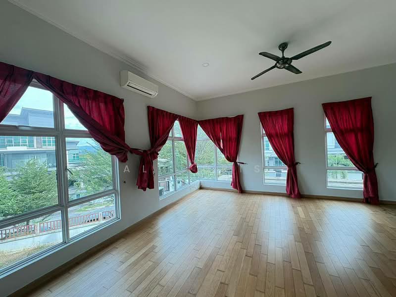 Lake Valley Avenue 4 untuk Untuk Disewa - RM 5,300,000 /bulan, Mac 2026 - Living Room - PropertyGuru.com.my