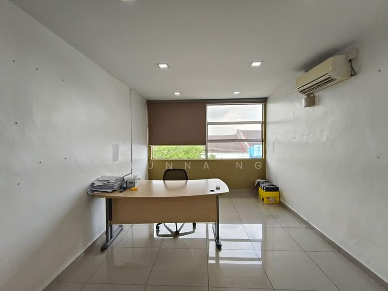 Shop / Office for Rent in Johor Bahru (Johor) - Elunna Ng - Interior - PropertyGuru.com.my