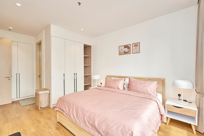 Mitsui Serviced Suites untuk Untuk Disewa - RM 8,700 /bulan, Mac 2026 - Bedroom - PropertyGuru.com.my