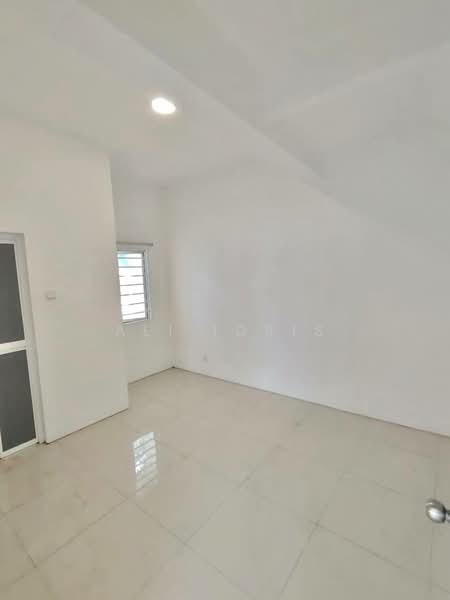 2-storey Terraced House for Sale in Dengkil (Selangor) - Ali Idris - Interior - PropertyGuru.com.my