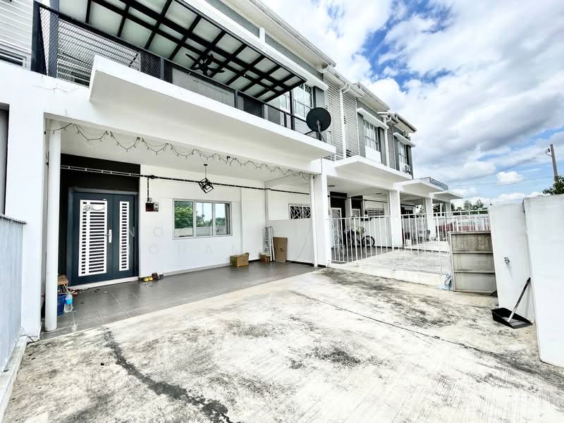 2-storey Terraced House for Sale in Bukit Rahman Putra (Sungai Buloh) - Noor Hidayah Mohamad Noor - Exterior - PropertyGuru.com.my