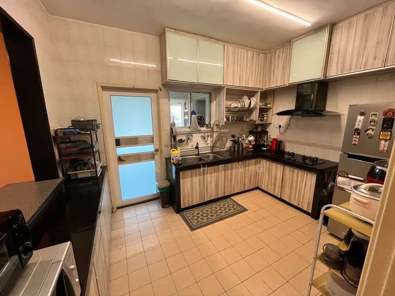 Condominium for Sale at Kondo Idaman Cheng Hua - M.K. Heng - Kitchen - PropertyGuru.com.my