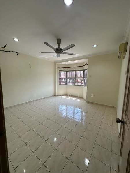 2-storey Terraced House for Sale in Bandar Mahkota Cheras (Cheras) - Ali Idris - Living Room - PropertyGuru.com.my