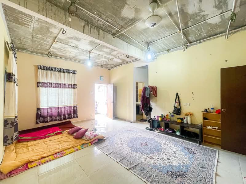 AU1 Taman Keramat Permai untuk Untuk Dijual - RM 670,000, Mac 2026 - Living Room - PropertyGuru.com.my