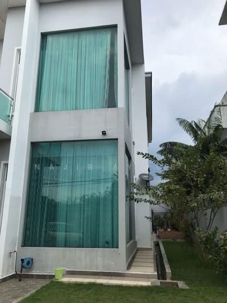 Bungalow for Sale in Subang Jaya (Selangor) - Najib Ayoubi - Exterior - PropertyGuru.com.my